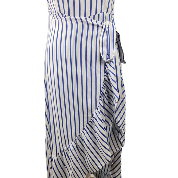 NWT Olia Wrap Sundress JR Medium Blue White Stripe Dress Pockets Built-In Shorts - Picture 10 of 16